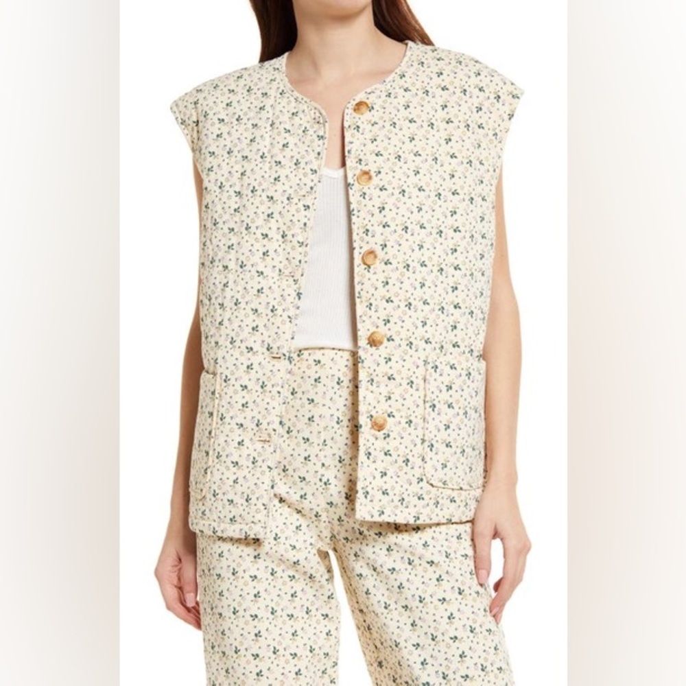 FRNCH VALERIE FLORAL JACKET IN CREME Size medium